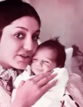 چهره گوگوش را لحظه بعد زایمان کامبیز دیده اید+ عکس چهره گوگوش را لحظه بعد زایمان کامبیز دیده اید+ عکس