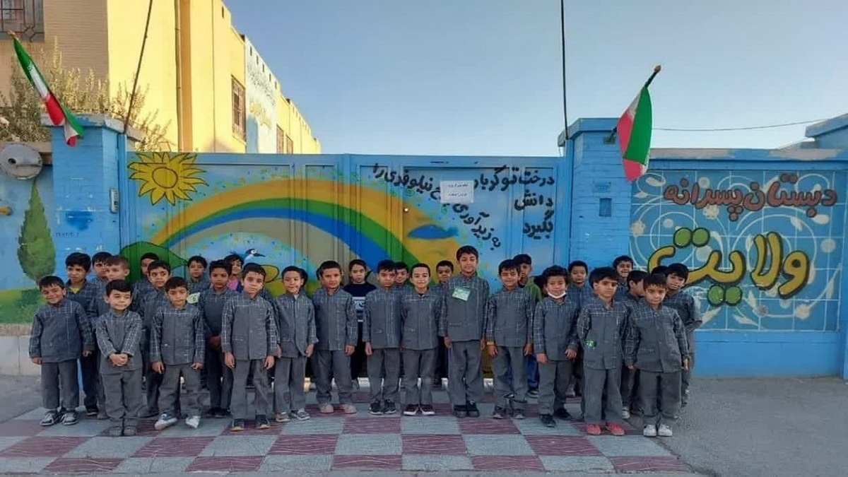 دستان کوچک برای تکرار یک اتفاق زیبا