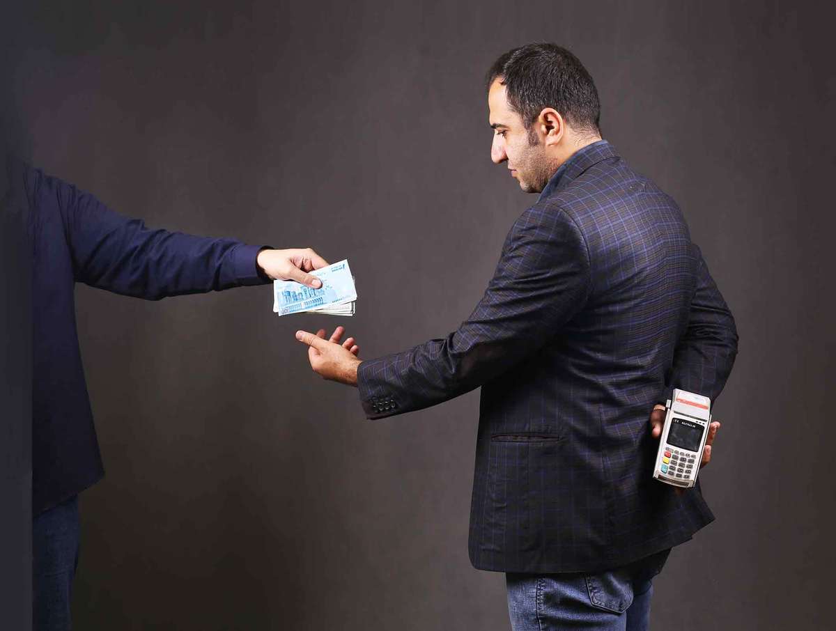 نورافکن مالیاتی روی کارت به کارت