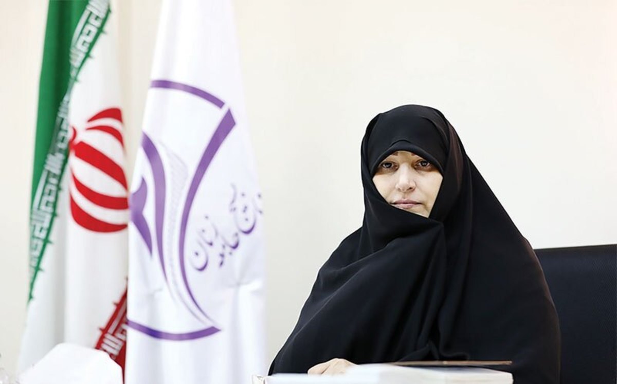 فریبکاری نظام سرمایه‌داری در بهره‌برداری از زن؛ هجمه غرب علیه زن ایرانی مسلمان