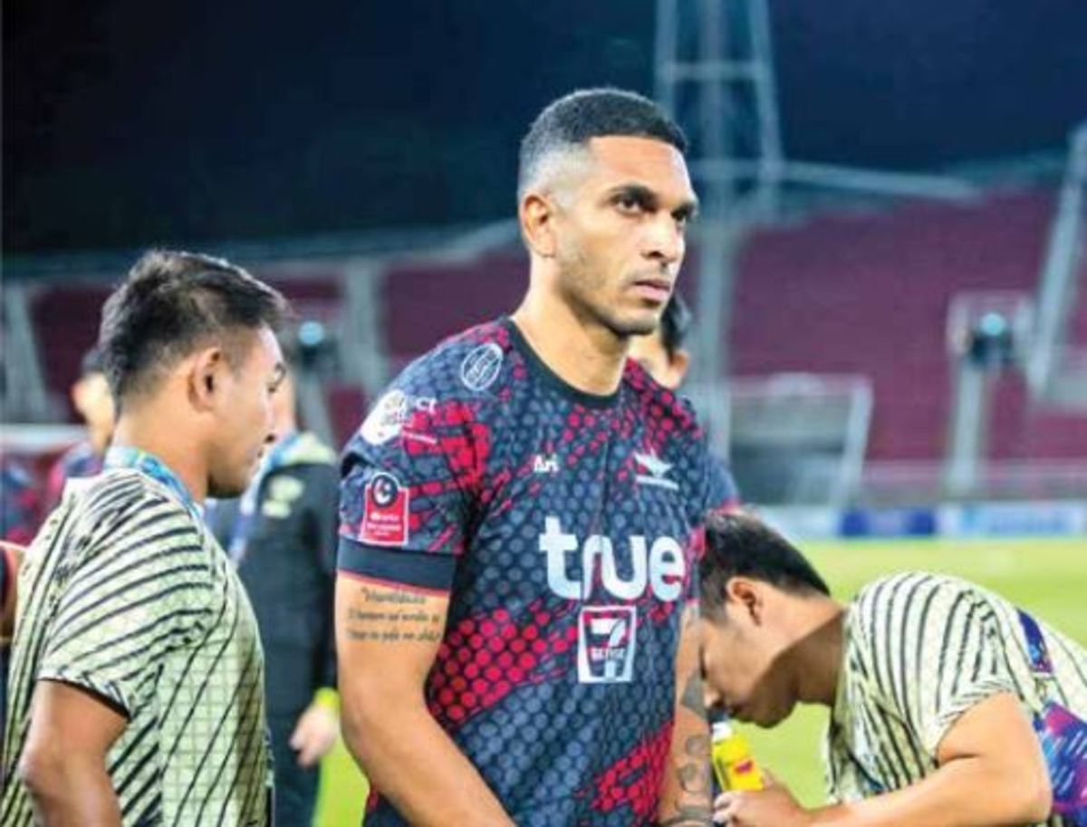 مهاجم برزیلی موردنظر اوسمار، رزومه ضعیف درخشش در ۳۲ سالگی