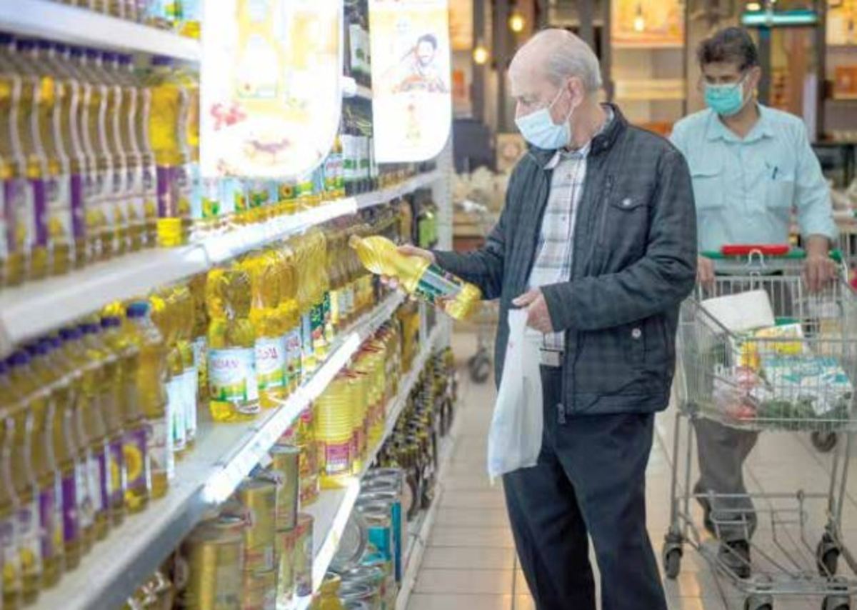 مدیریت بازار کالا‌های اساسی با وجود نوسان ارز
