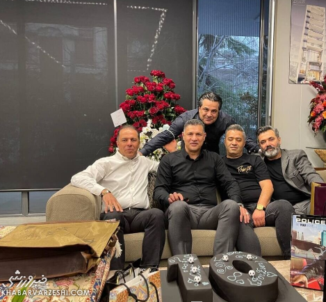 (عکس) جشن تولد خاص و کیک لاکچری علی دایی، شهریار فوتبال ایران/ تو لیاقتت بیشتر از ایناست مرد