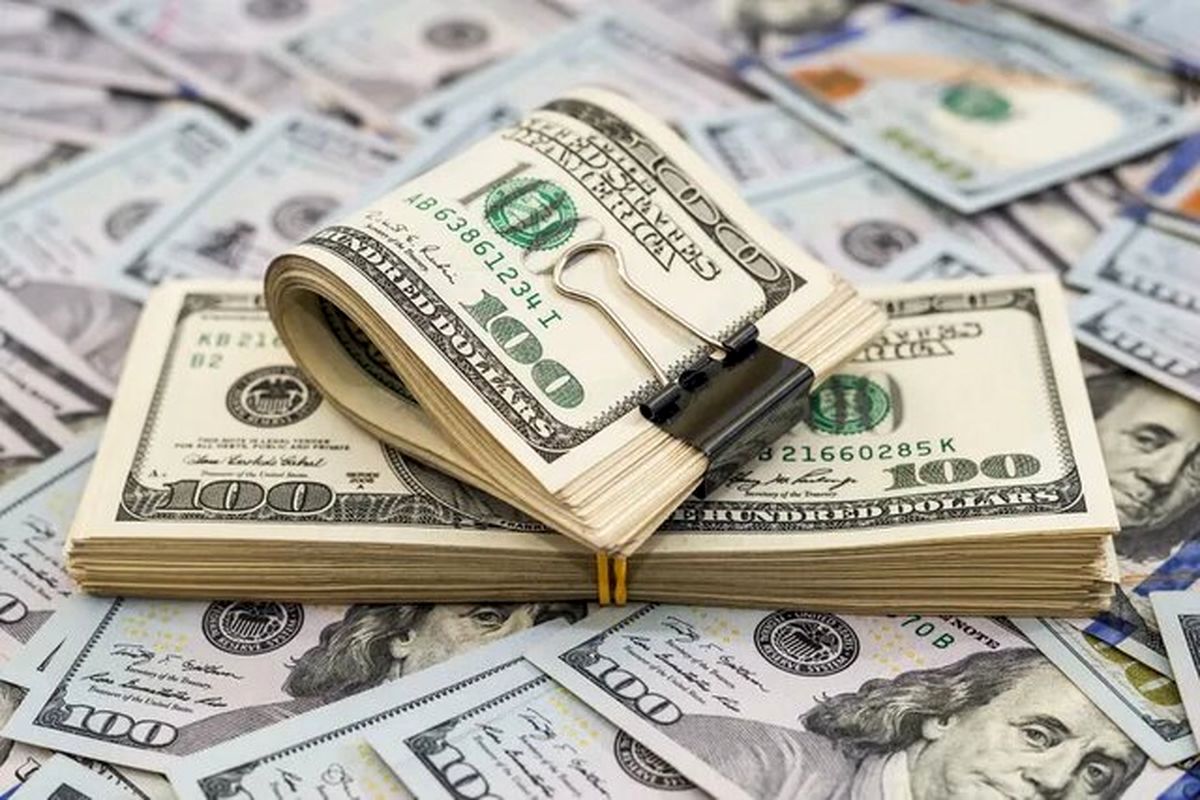 دلار آزاد به خانه ۵۵ هزار تومان نقل مکان کرد؛ قابل پیش‌بینی شدن نرخ ارز، سیاست بانک مرکزی