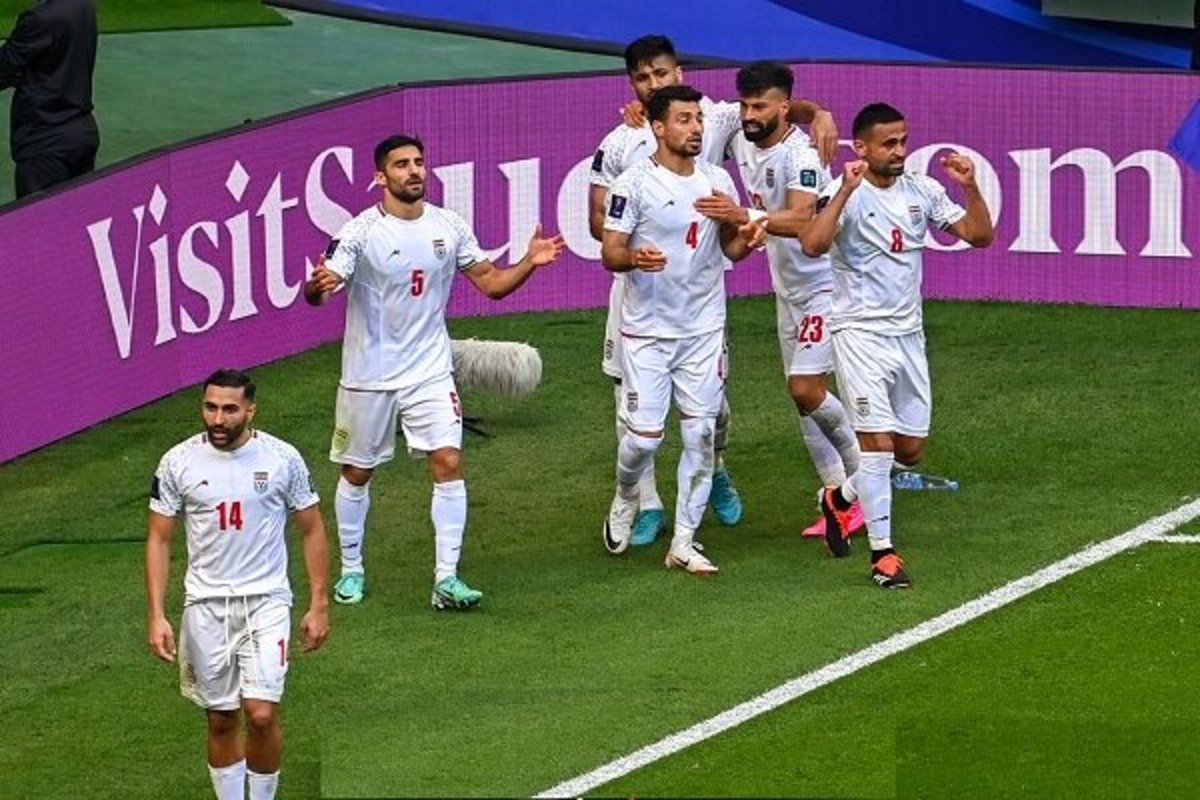 برای اهتزاز یک پرچم، تا فینال راهی نیست