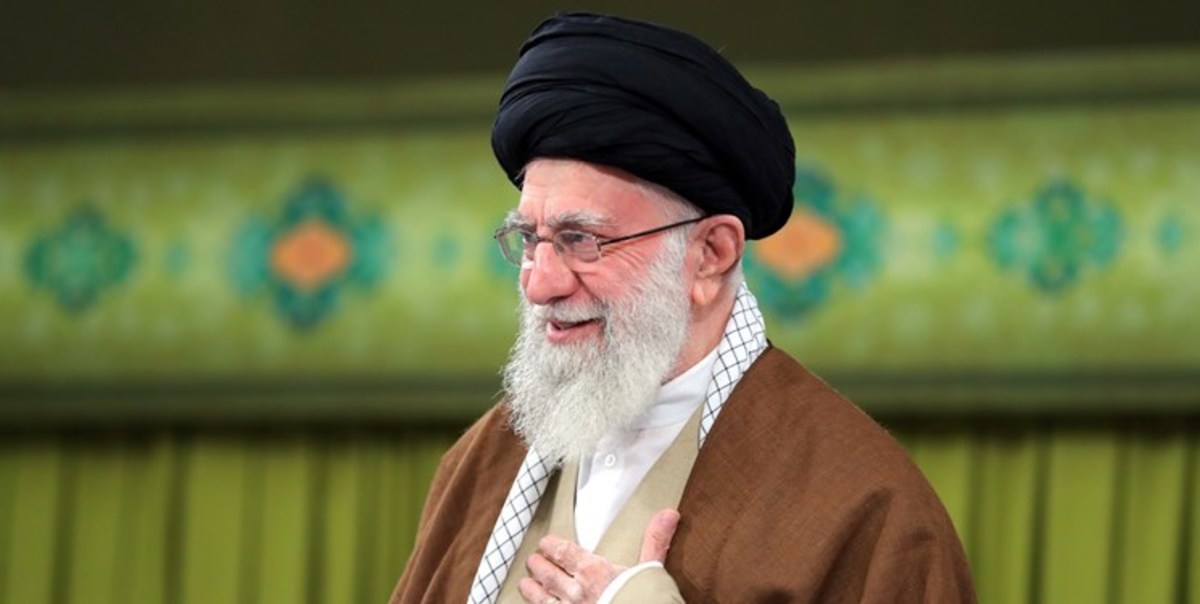 مسئولان نظام و سفرای کشور‌های اسلامی تا دقایقی دیگر با رهبر انقلاب دیدار می‌کنند