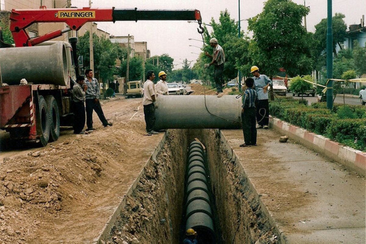 پیشرفت ۳۰ درصدی اجرای شبکه جمع‌آوری فاضلاب کنارگذر کبودراهنگ
