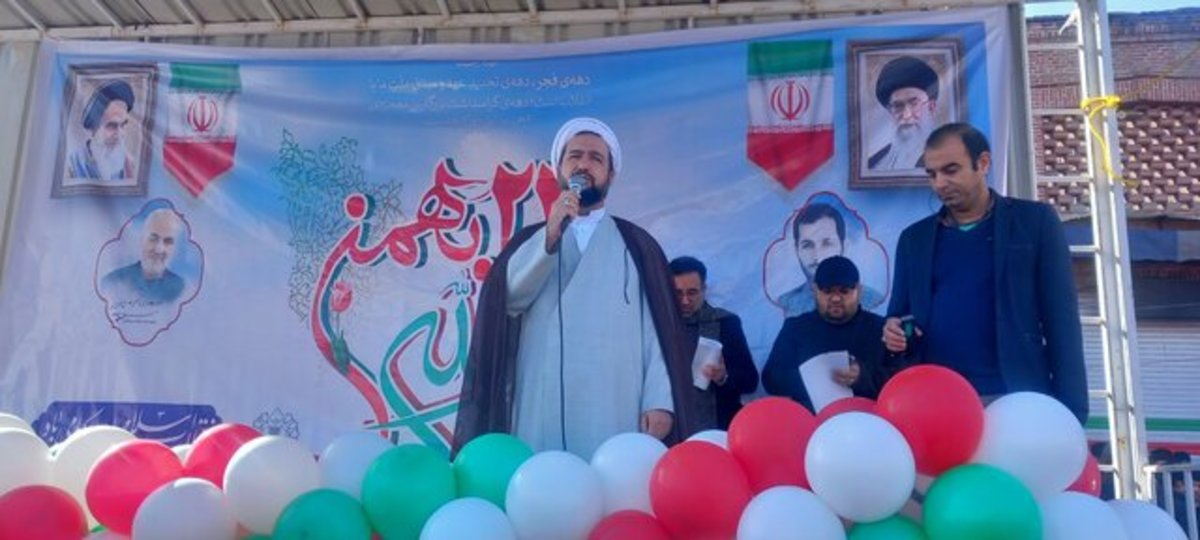 یک مسئول: شرکت در راهپیمایی ۲۲ بهمن بهترین عبادت سیاسی است