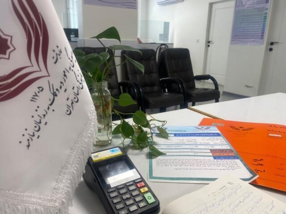 آزادی ۲۱ زندانی با کمک نیکوکاران و ستاد دیه استان تهران در دهه فجر