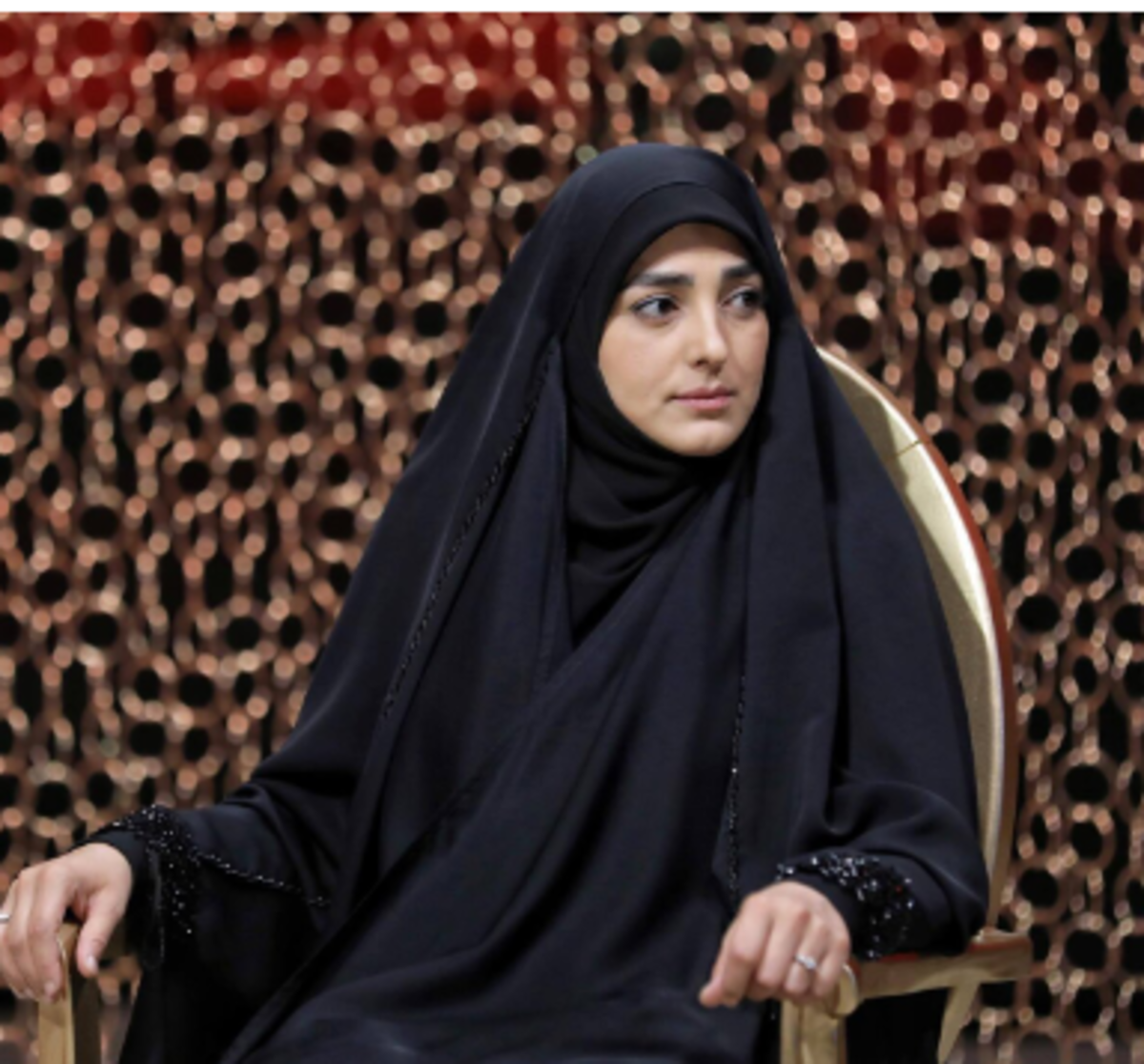 حال بد خانم مجری بالا سر بچش تو بیمارستان