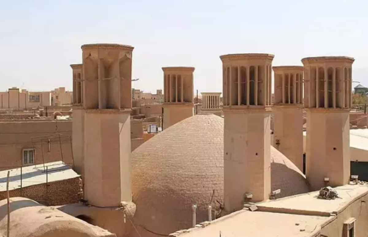 با مکان تاریخی و دیدنی آب‌انبار 