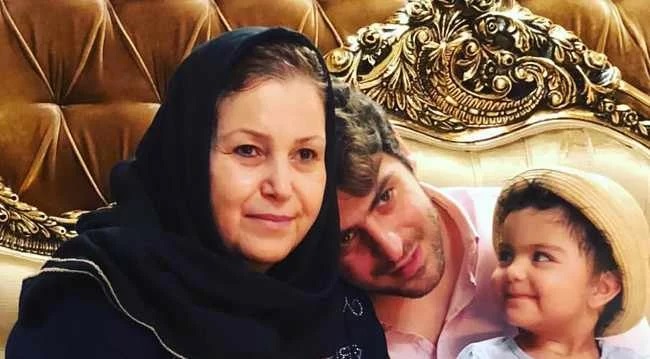 عکسی از مادر واقعی و جوان علی ضیا