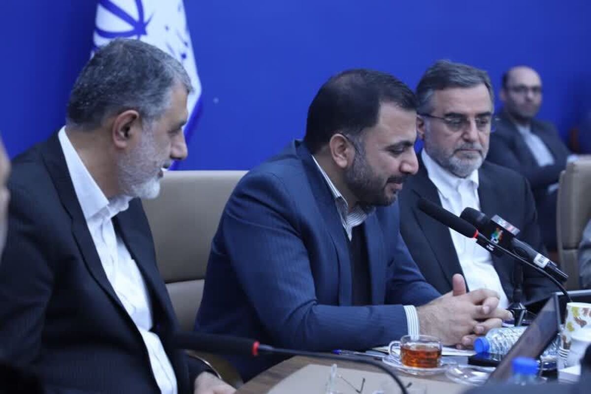 وزیر ارتباطات نوید ایرانی هوشمند تا پایان دولت سیزدهم را داد