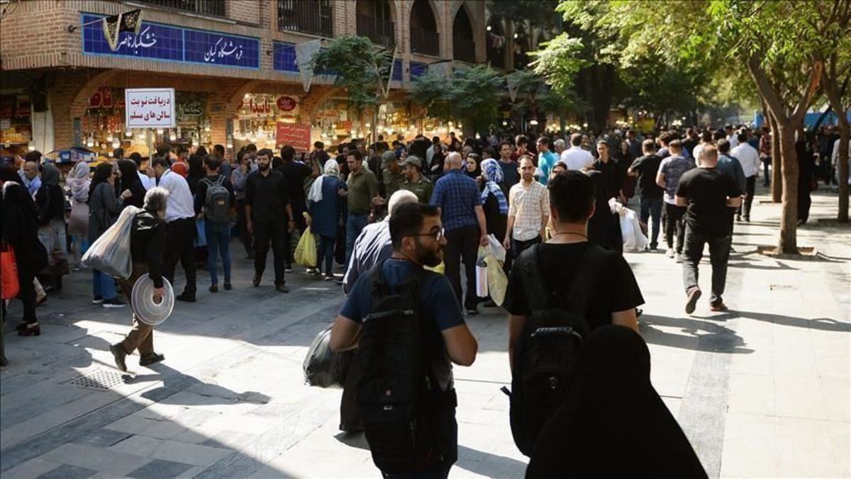 از ۵ نفر جوان ایرانی ۴ نفر در جمعیت فعال قرار دارند