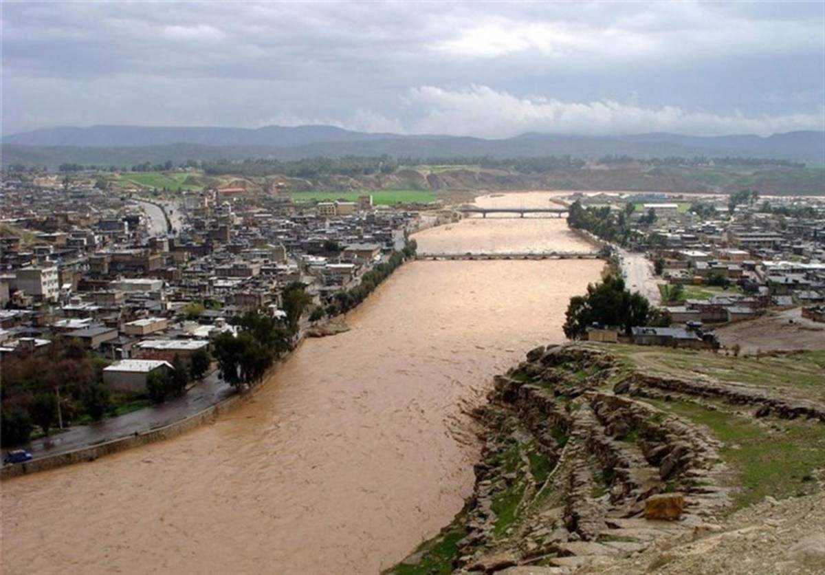 دبی رودخانۀ کشکان در پلدختر افزایش یافت