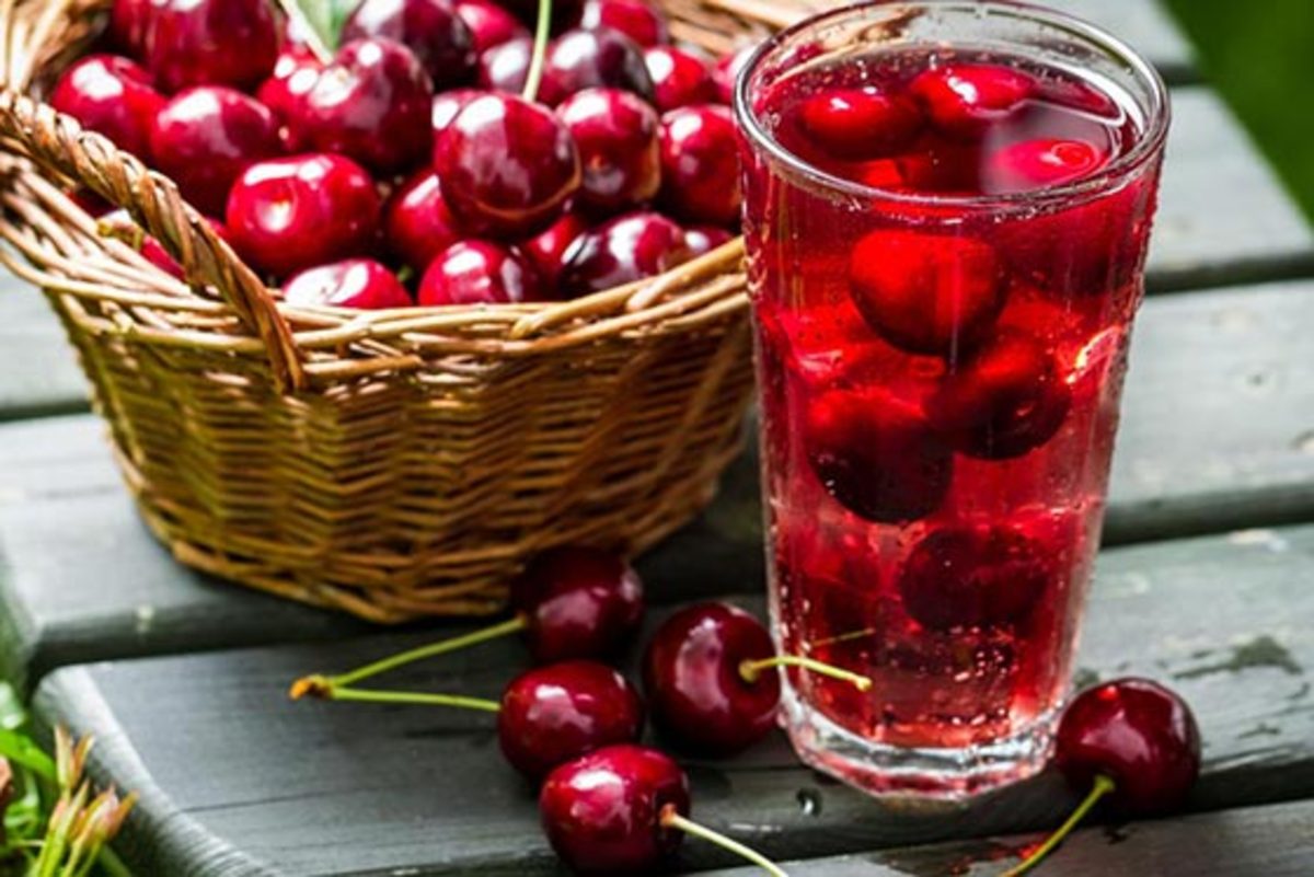 کاهش علائم نقرس با مصرف آب گیلاس و آلبالو + مقدار مصرف