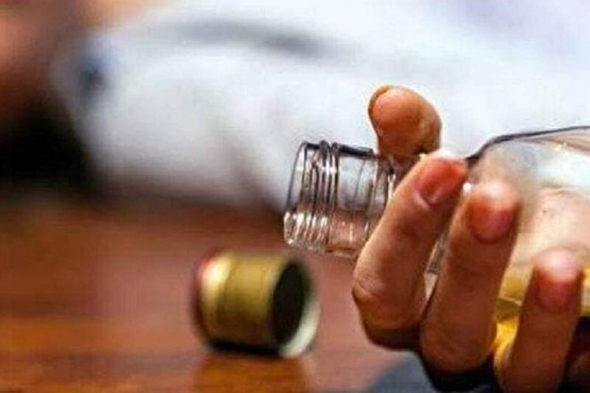 مشروبات تقلبی، جان میزبان و مهمانش را گرفت