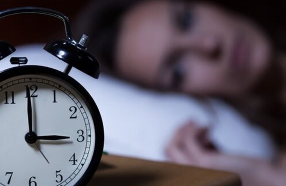 مشکلات کم خوابی چه تاثیری بر هورمون‌ها می‌گذراد؟