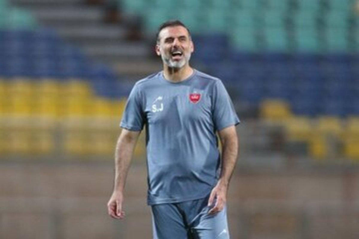 وضعیت مبهم سید جلال حسینی در پرسپولیس
