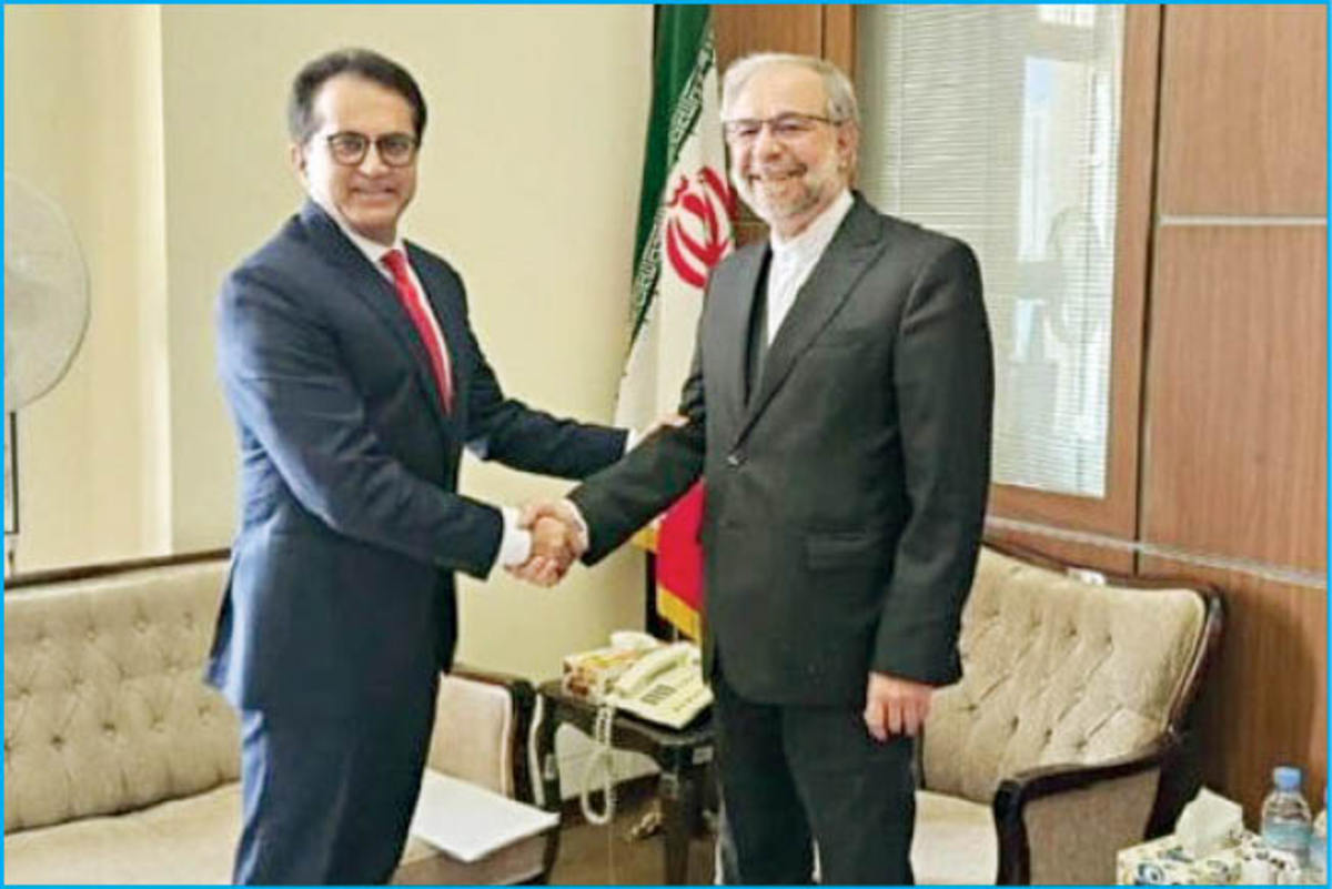 سفرای ایران و پاکستان به محل کار خود بازگشتند