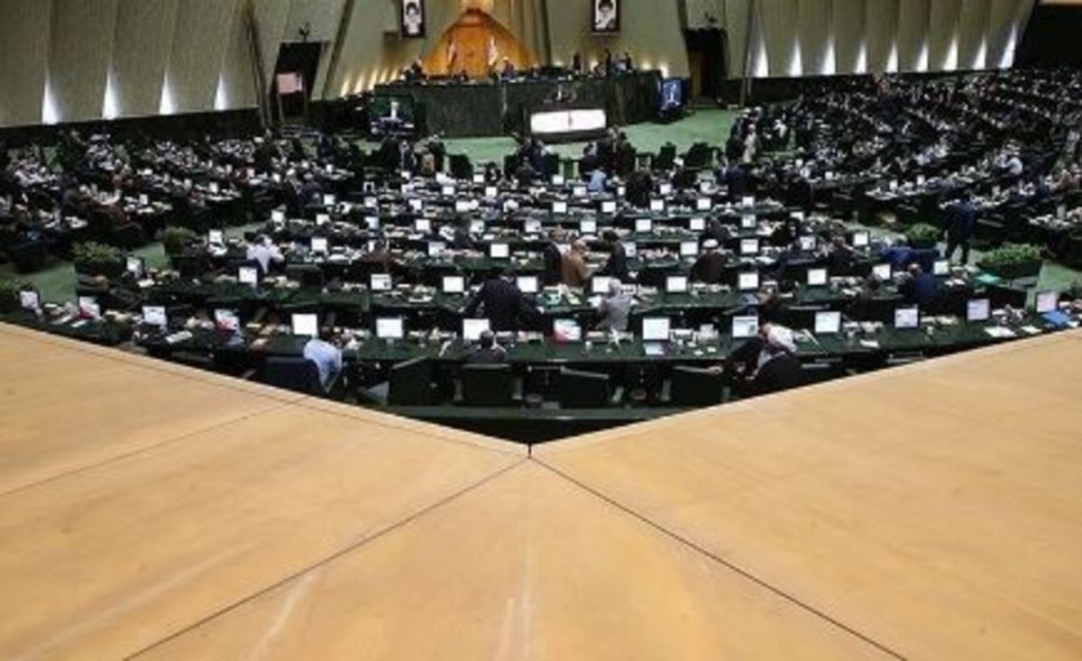 منابع حاصل از فروش اموال مازاد به پروژه‌های نیمه تمام اختصاص می‌یابد