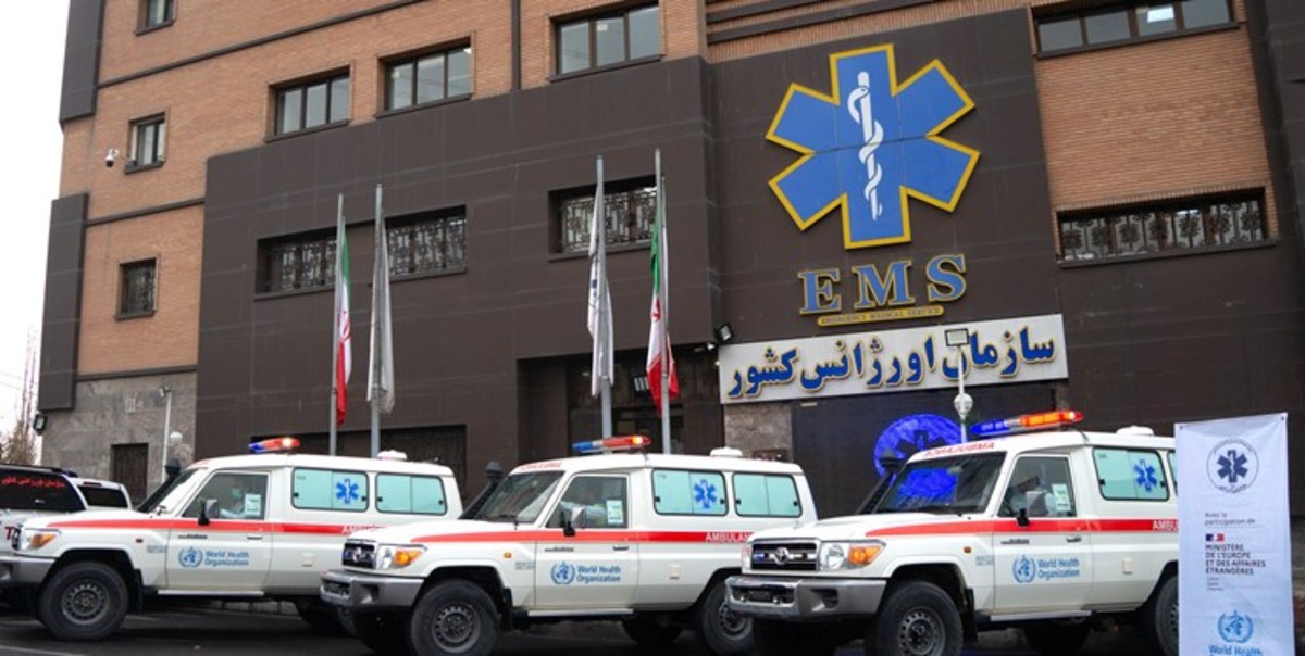 اهدای ۳ آمبولانس توسط سازمان جهانی بهداشت به اورژانس کشور
