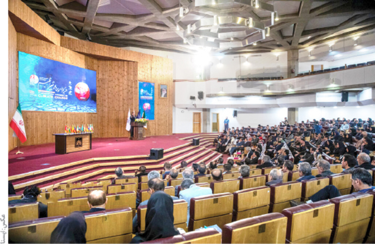 اجلاس داریم، سند نداریم!