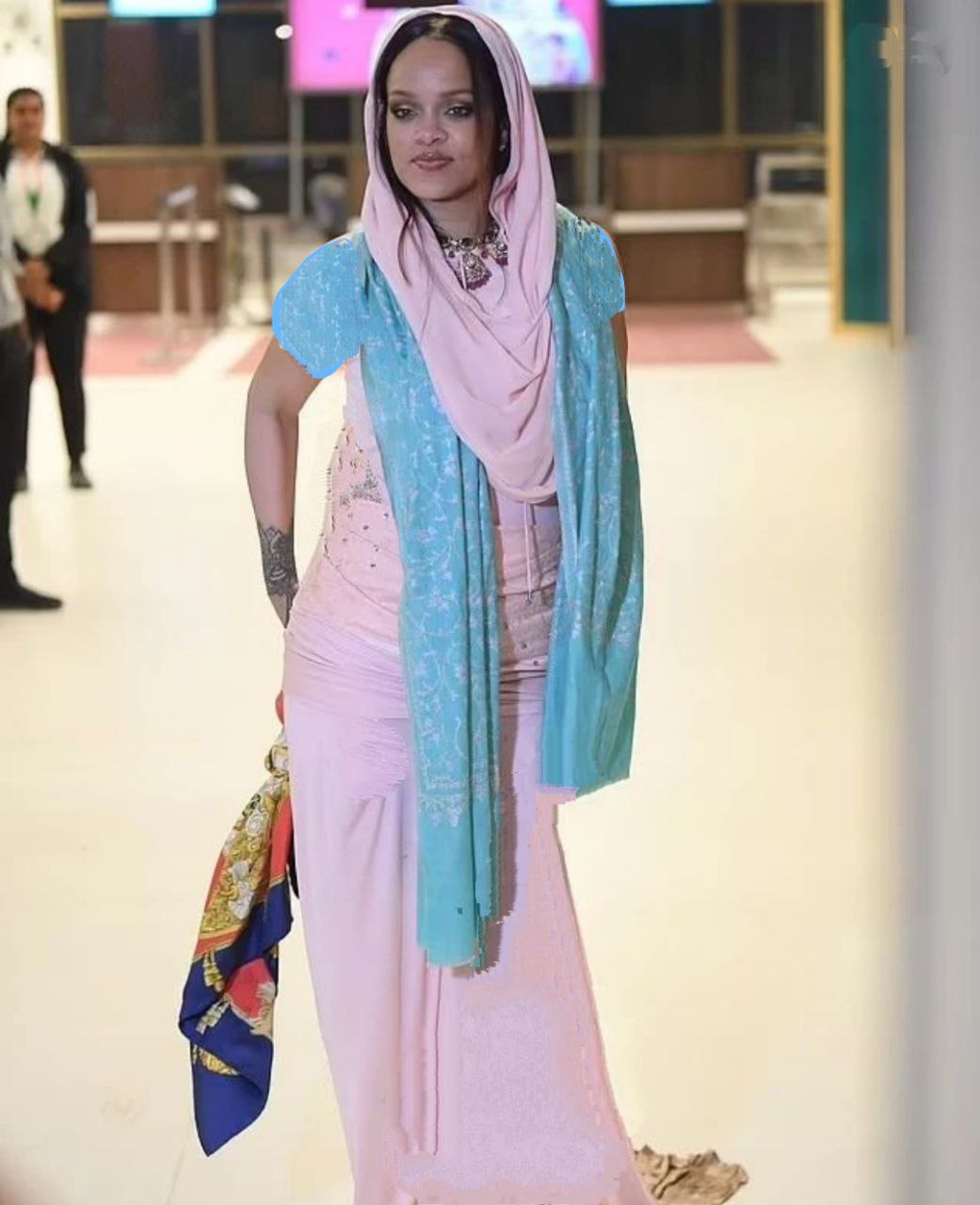 عکس جدید ریانا با لباس هندی و حجاب حسابی پربازدید شد
