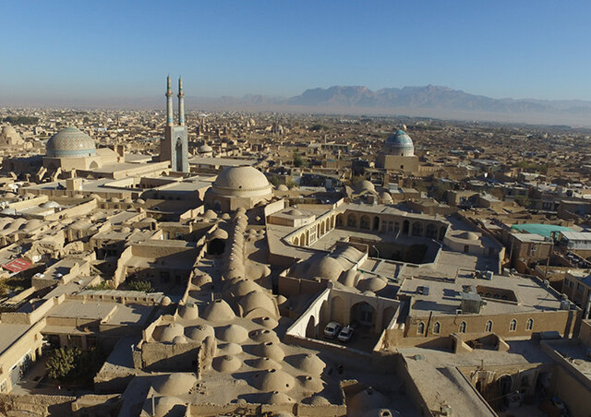 سفر ۱۴ سفیر به شهر میراث جهانی یزد