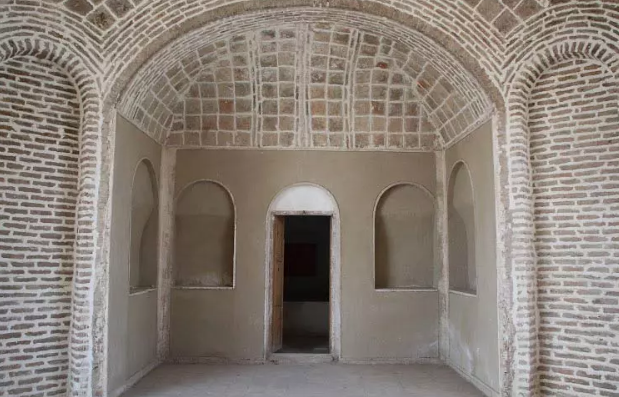 این بنای تاریخی در سیستان و بلوچستان شما را غافلگیر میکند