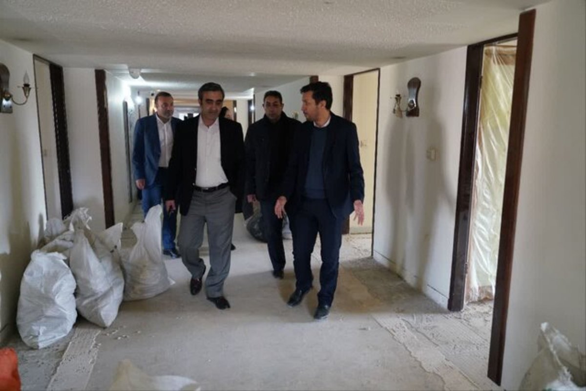نظارت بر خدمات تأسیسات گردشگری شهرستان سرعین