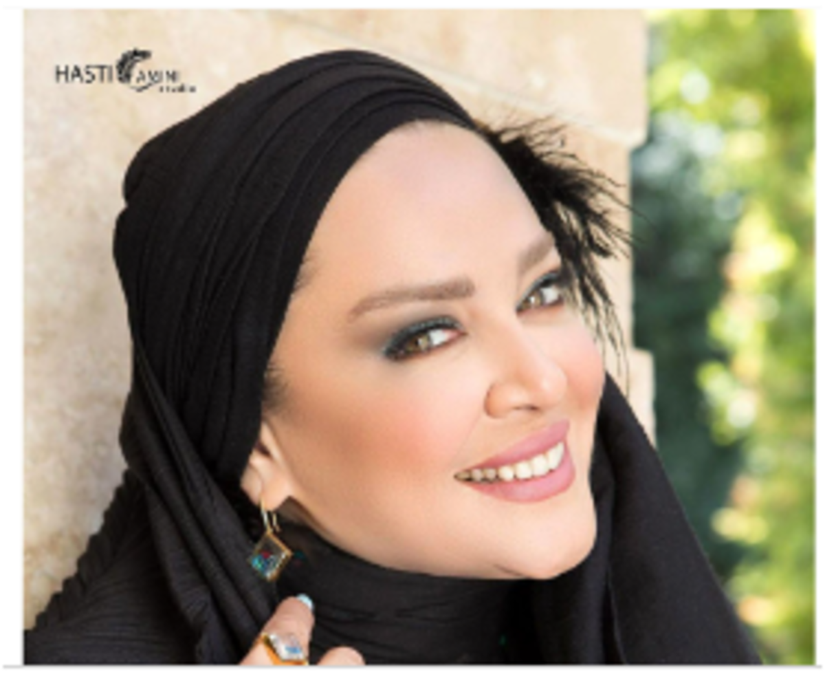 دوبی گردی‌های بازیگر پر حاشیه با استایل زنان عربی را از دست ندهید/چه حجابی هم داره!