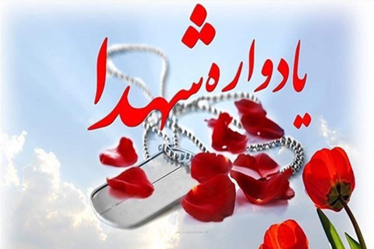 دانش‌آموزان با شناخت دشمن بر توطئه‌های آن‌ها غلبه کنند