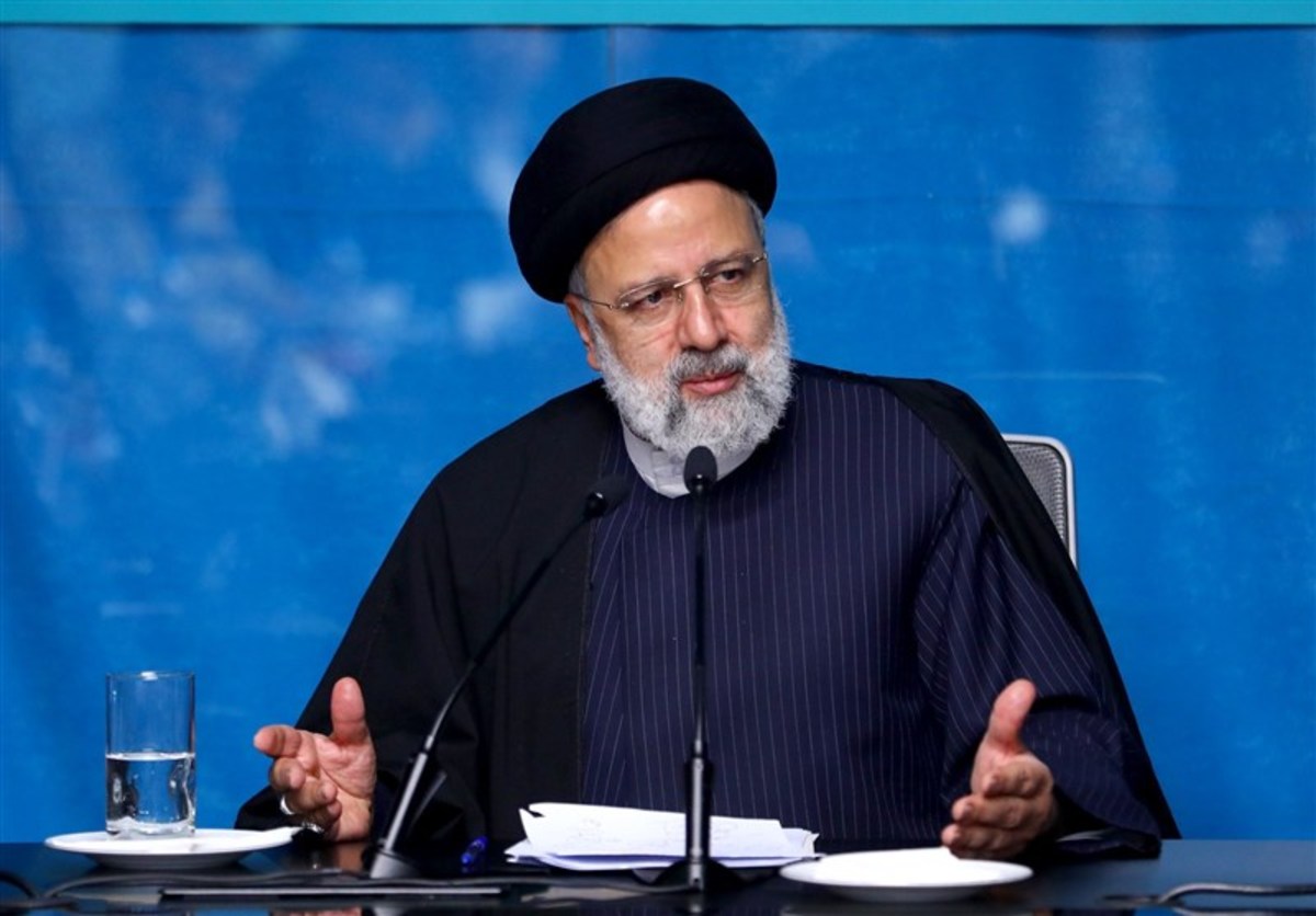 رئیسی: متخصصان ایرانی در جنگ اراده‌ها بر دشمن پیروز شد‌ند