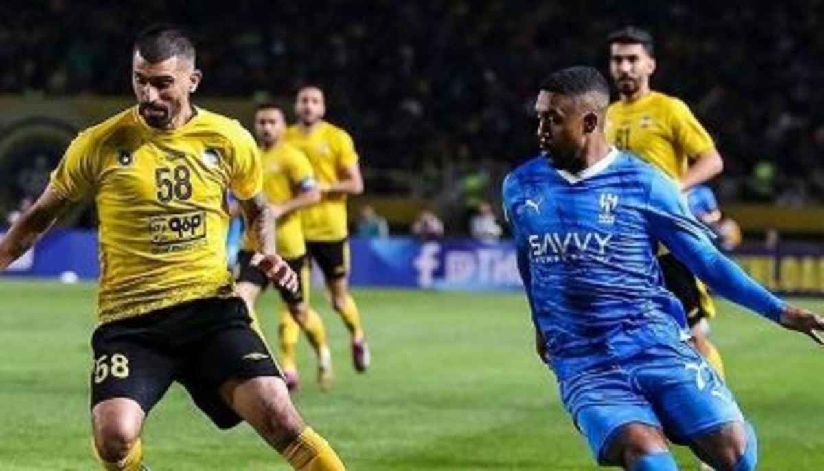 محرومیت و جریمه دانشگر از سوی AFC