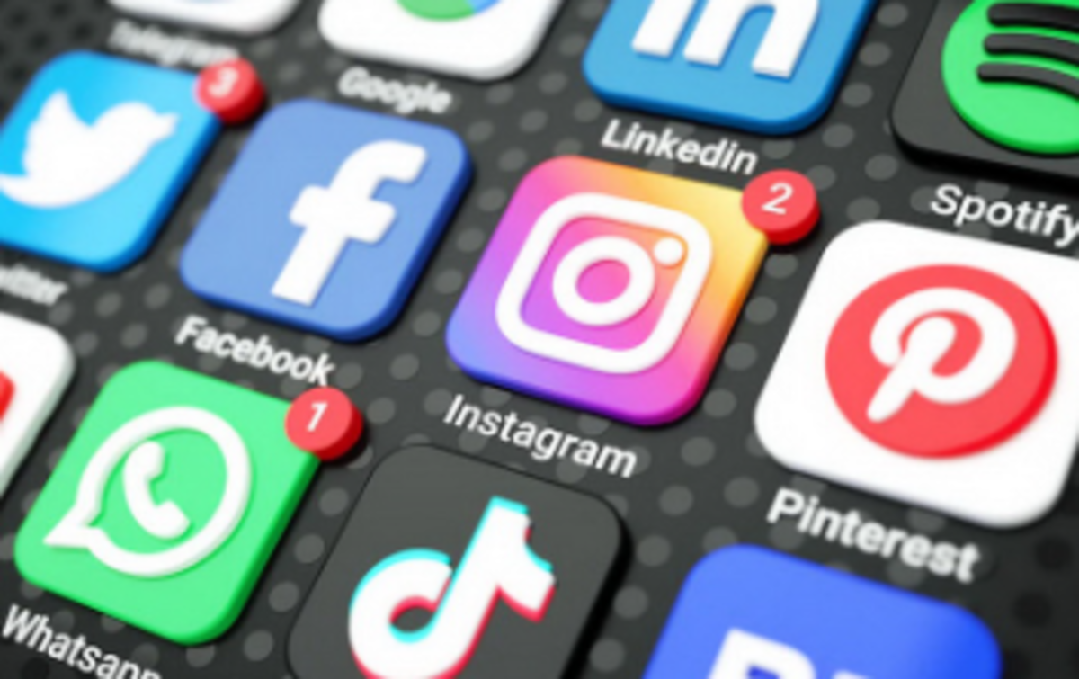 برنامه محبوب شرکت متا کدام است؟