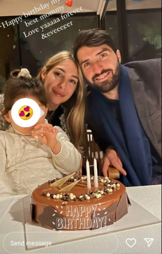 عکس/جشن تولد خاص کریم انصاری فرد برای همسر یونانی اش!
