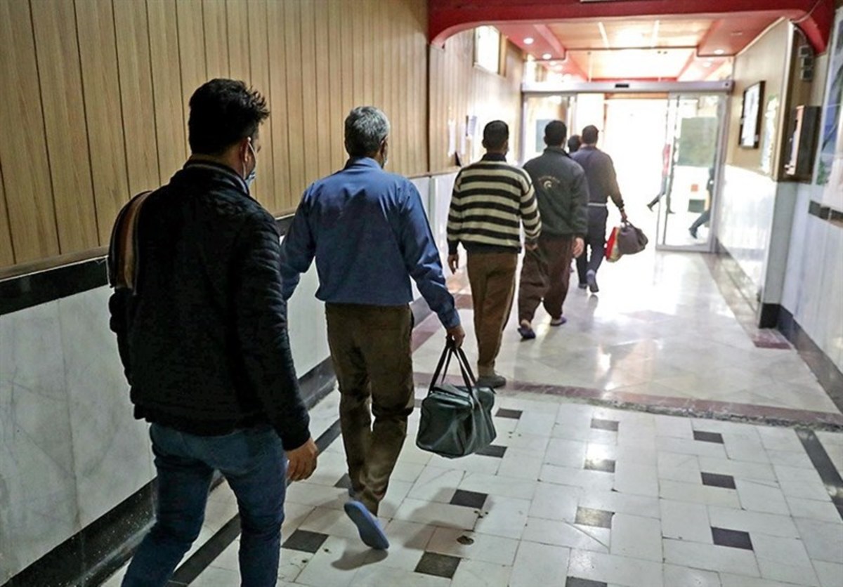 آزادی ۱۰۰ زندانی نیازمند لرستانی با کمک خیر