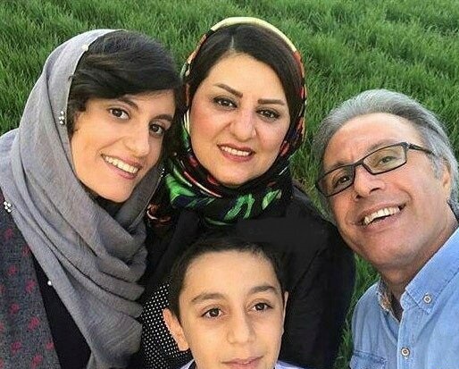 عکسِ دیده‌نشده از همسر جوان و زیبای علی فروتن، عمو فیتیله‌ای محبوب