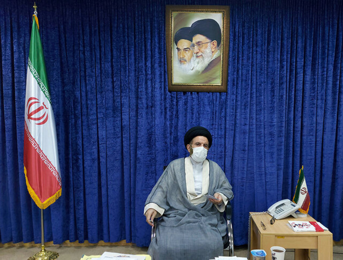 موتور محرکه و پیشران حرکت در همه‌ی عرصه‎‌ها، جوانان هستند