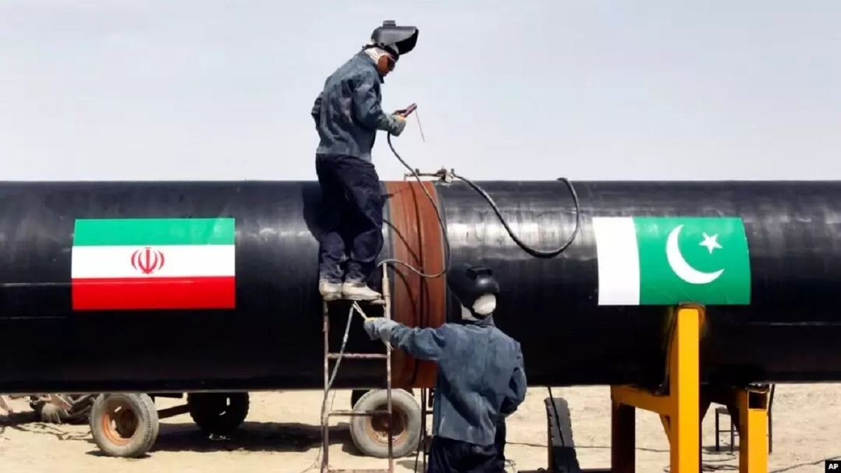 کمیته انرژی پاکستان با احداث خط لوله گاز تا مرز ایران موافقت کرد