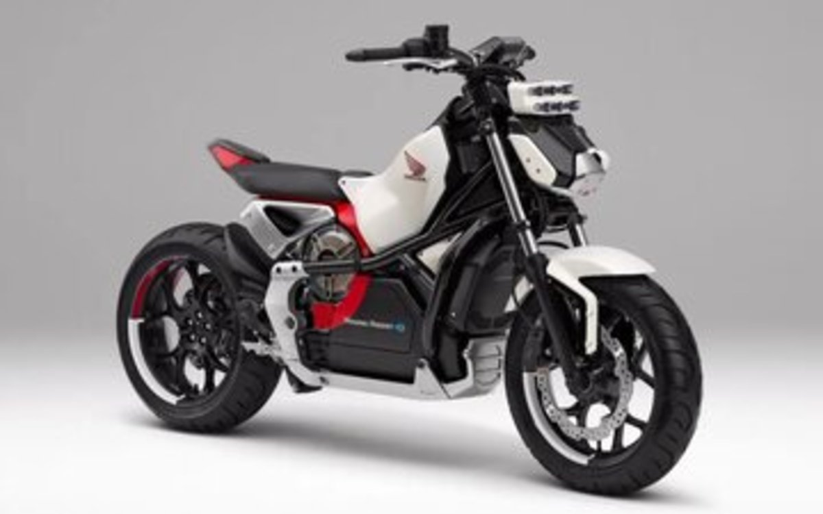 قابل اعتمادترین و محبوب‌ترین موتور هوندا Super Cub