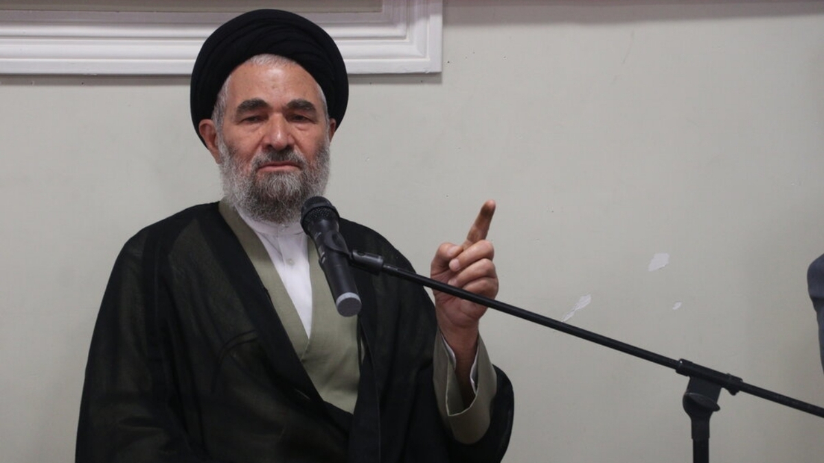 کاندیدایی که شام و نهار می‌دهد لایق رای دادن نیست