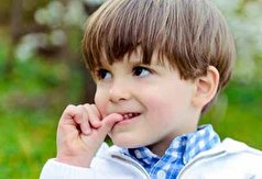ناخن جویدن کودکان خبر از چه اختلالی میدهد؟
