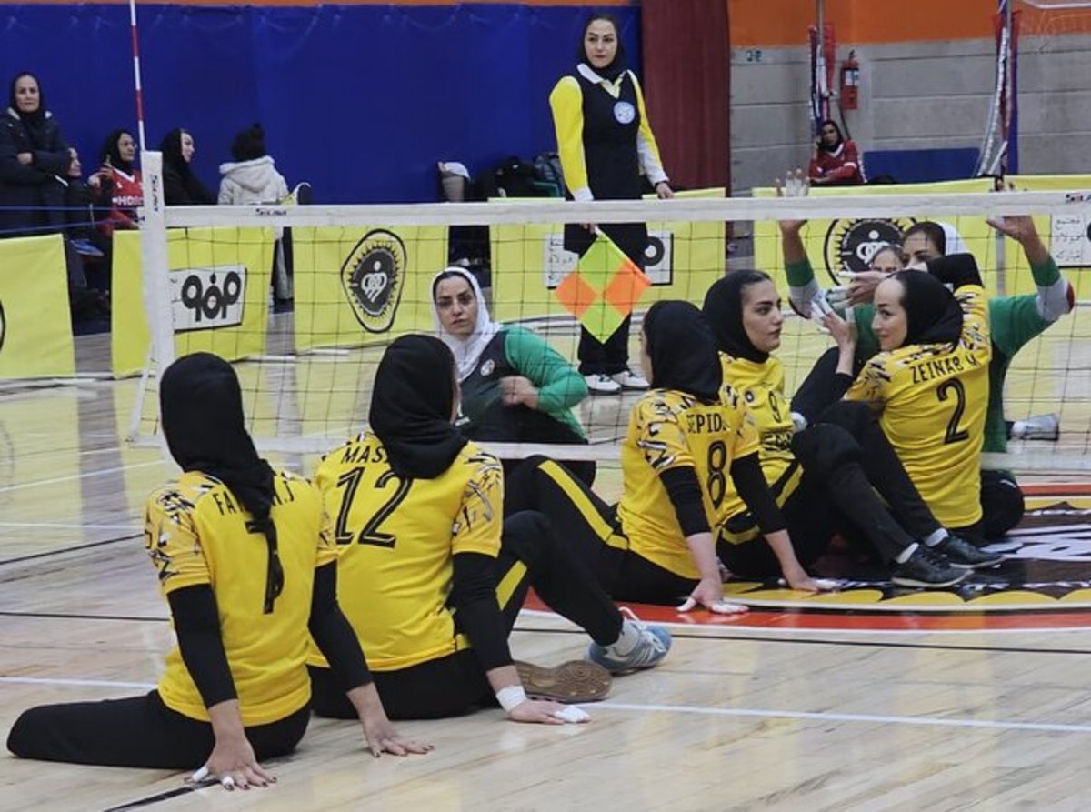 سپاهان پیروز شهرآورد والیبالی/ قهرمانی اصفهان قطعی شد