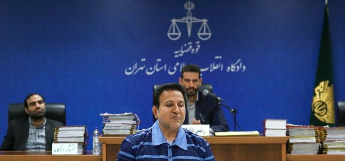 حسین هدایتی آزاد نشده است