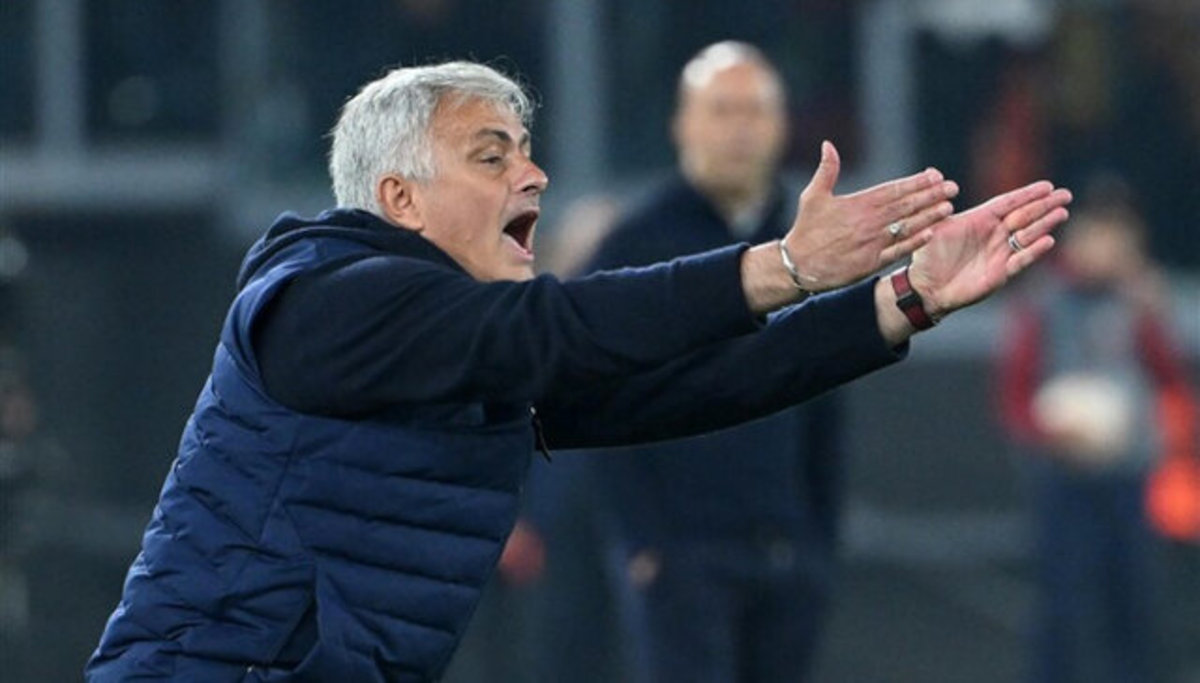 مورینیو: حالا می‌دانید چرا مو‌های من اینقدر سفید است