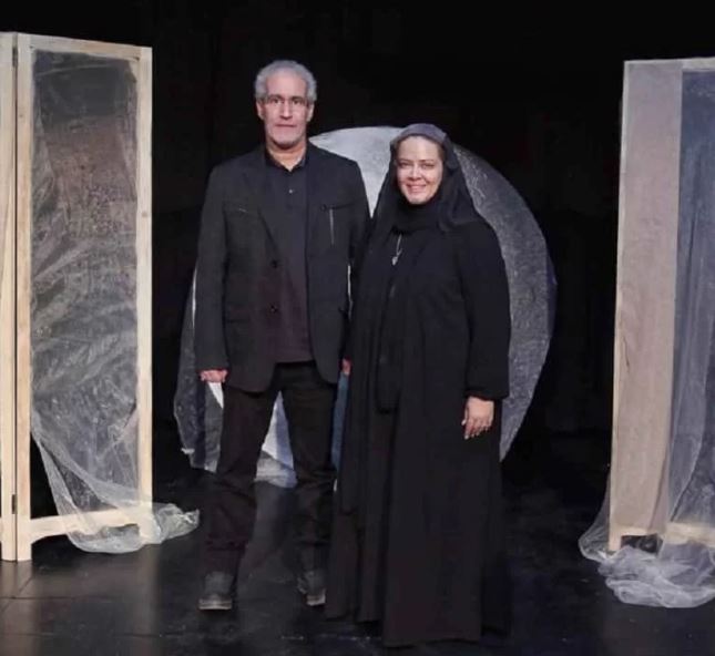 عکس یادگاری بهاره رهنما در کنار مداح مشهور!