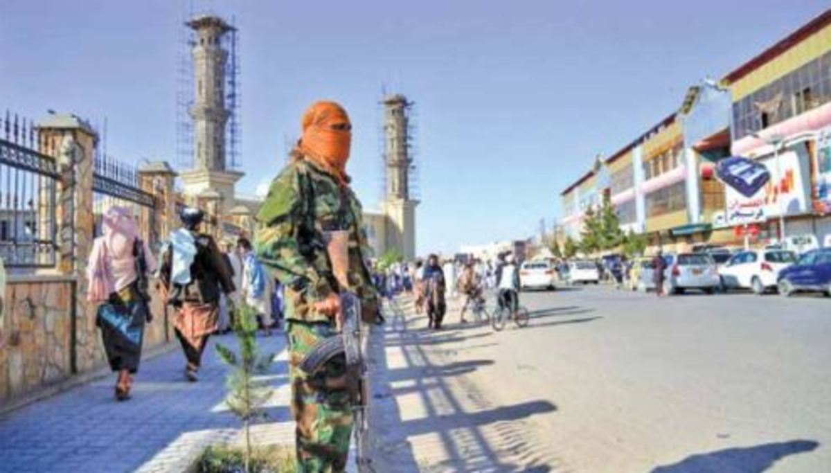 طالبان، غایب حاضر در نشست افغانستان
