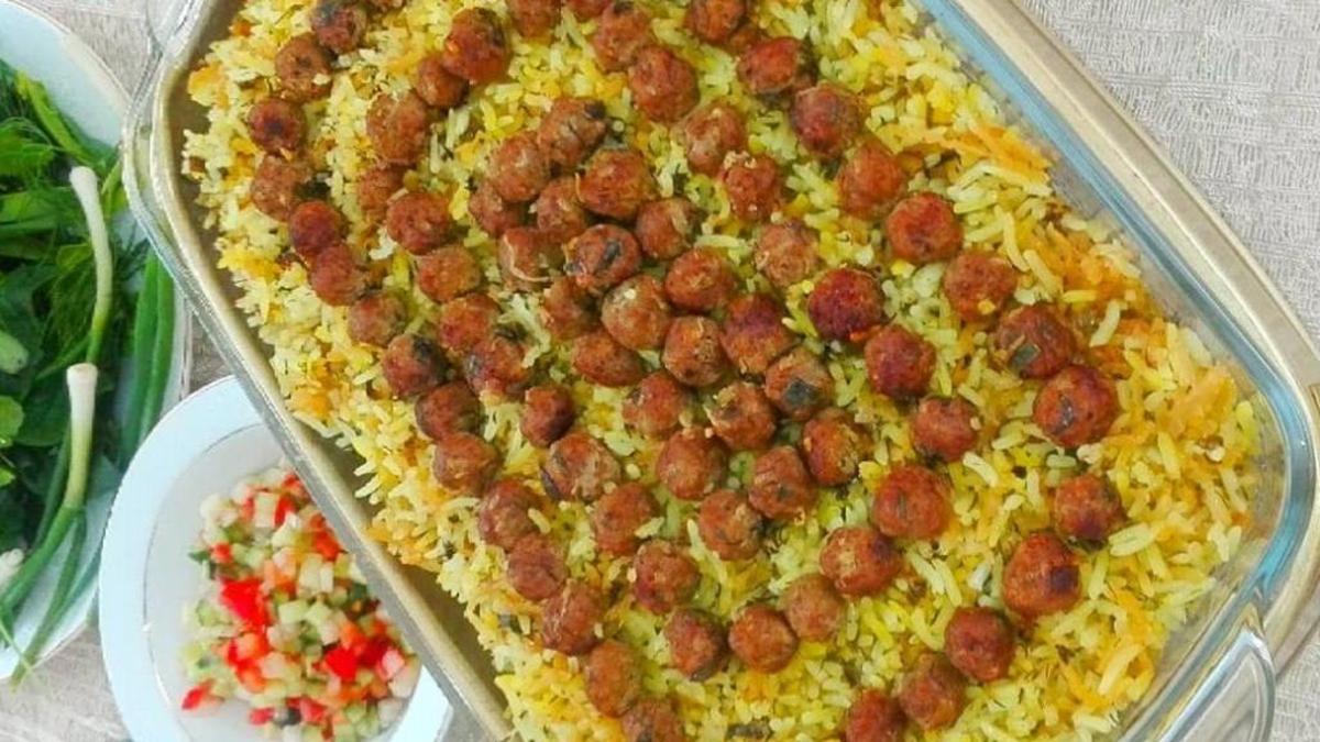 دستور پخت کلم پلو شیرازی خوش عطر با طعمی به یاد ماندنی به سبک رستوران